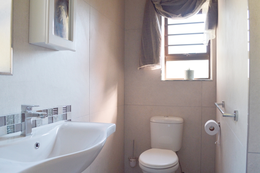 To Let 1 Bedroom Property for Rent in Rosendal Western Cape